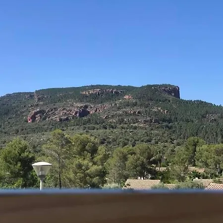 Au Pied Des Gorges Du Blavet Et A 20min Des Plages *